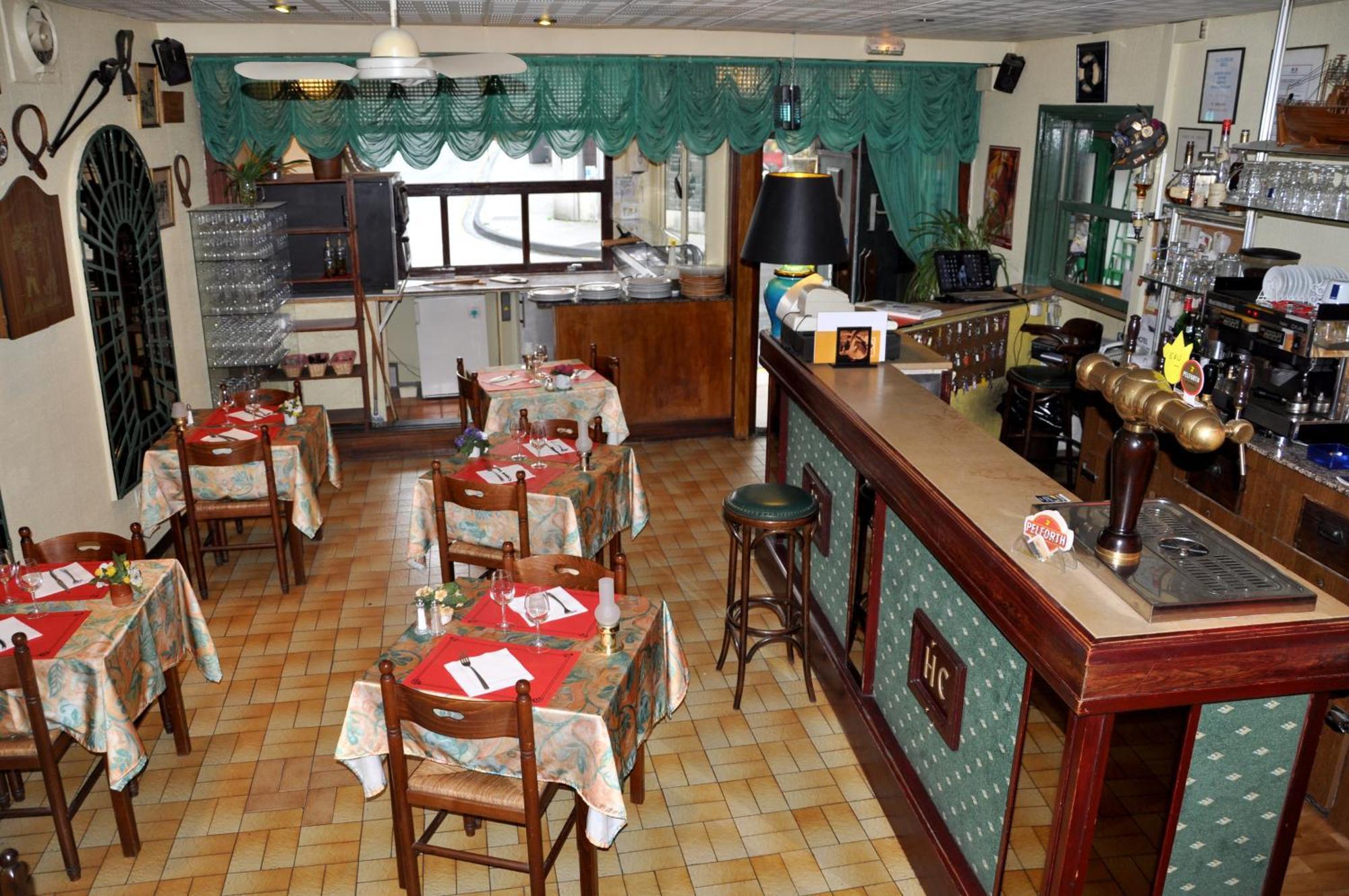 Hotel Du Commerce Et De Navarre Лурд Екстериор снимка